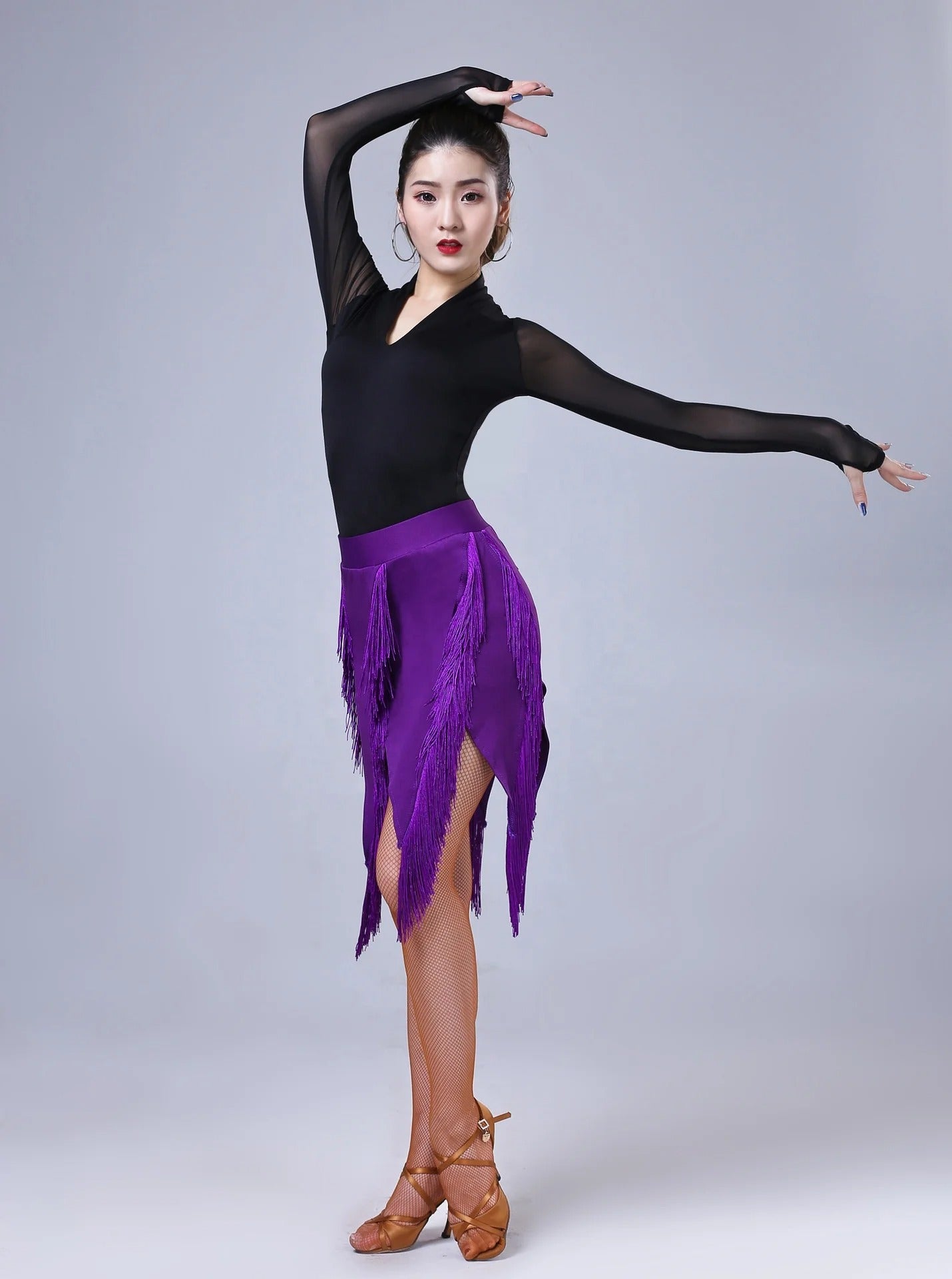 Purple fringe detail asymmetrical skirt